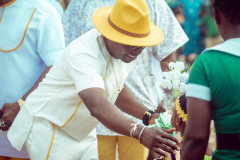 photo_5897905918035737687_y