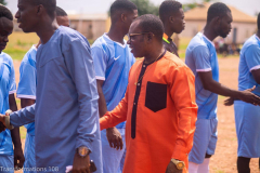 photo_5897905918035737695_y