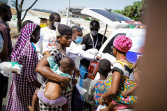 photo_5767392693817818940_y