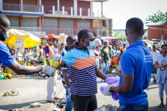 photo_5767392693817818970_y