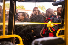 photo_5897905918035737700_y